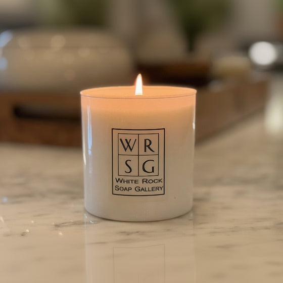 How to Burn a Soy Wax Candle the Right Way