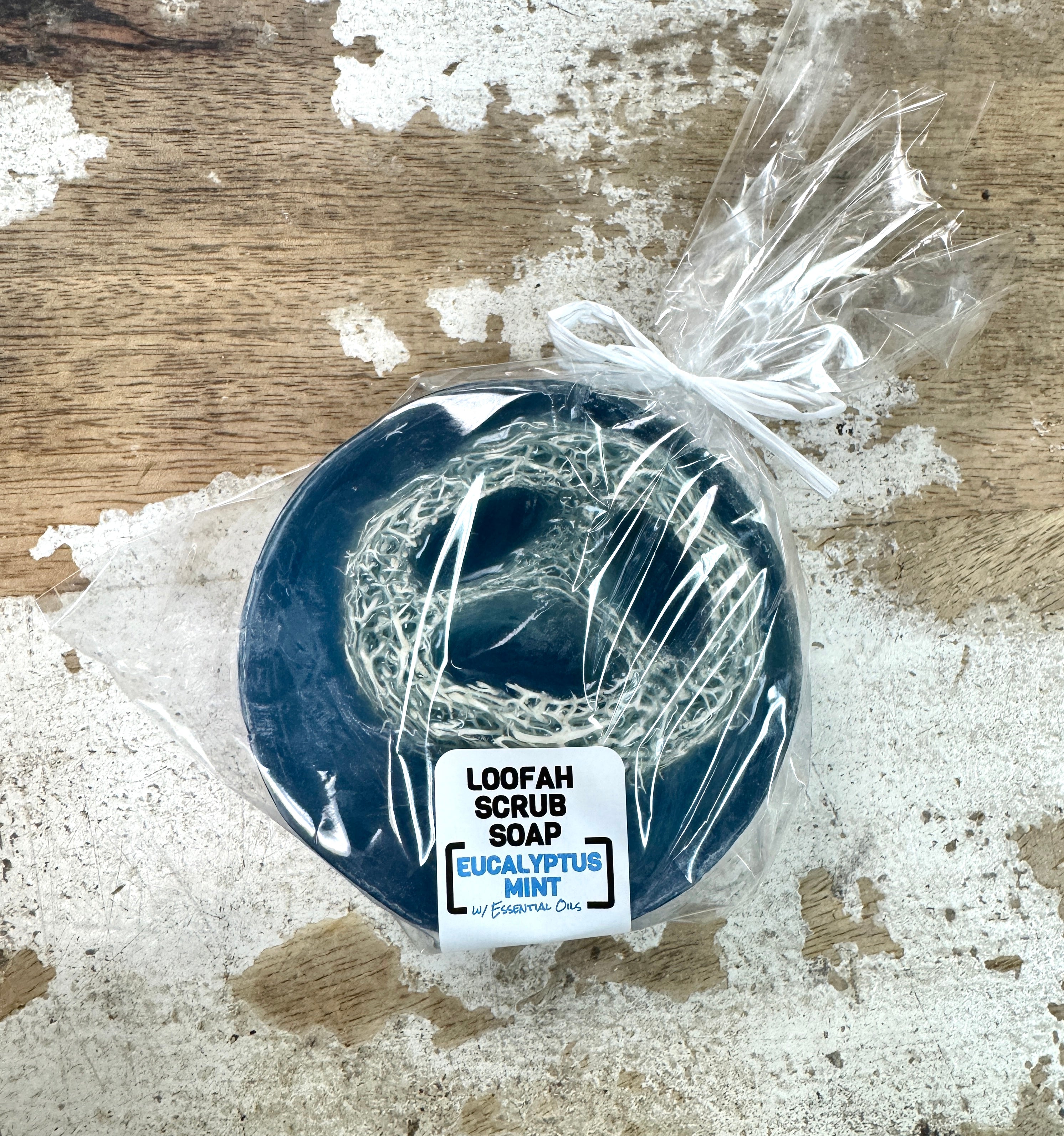 Cobalt Soap Co. Jabón de lufa en una cuerda