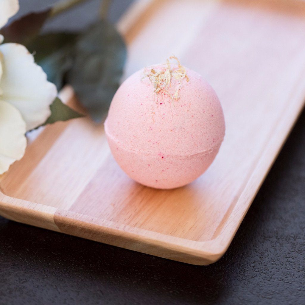 Whipped Up Wonderful - Ginger Peach Bath Bomb