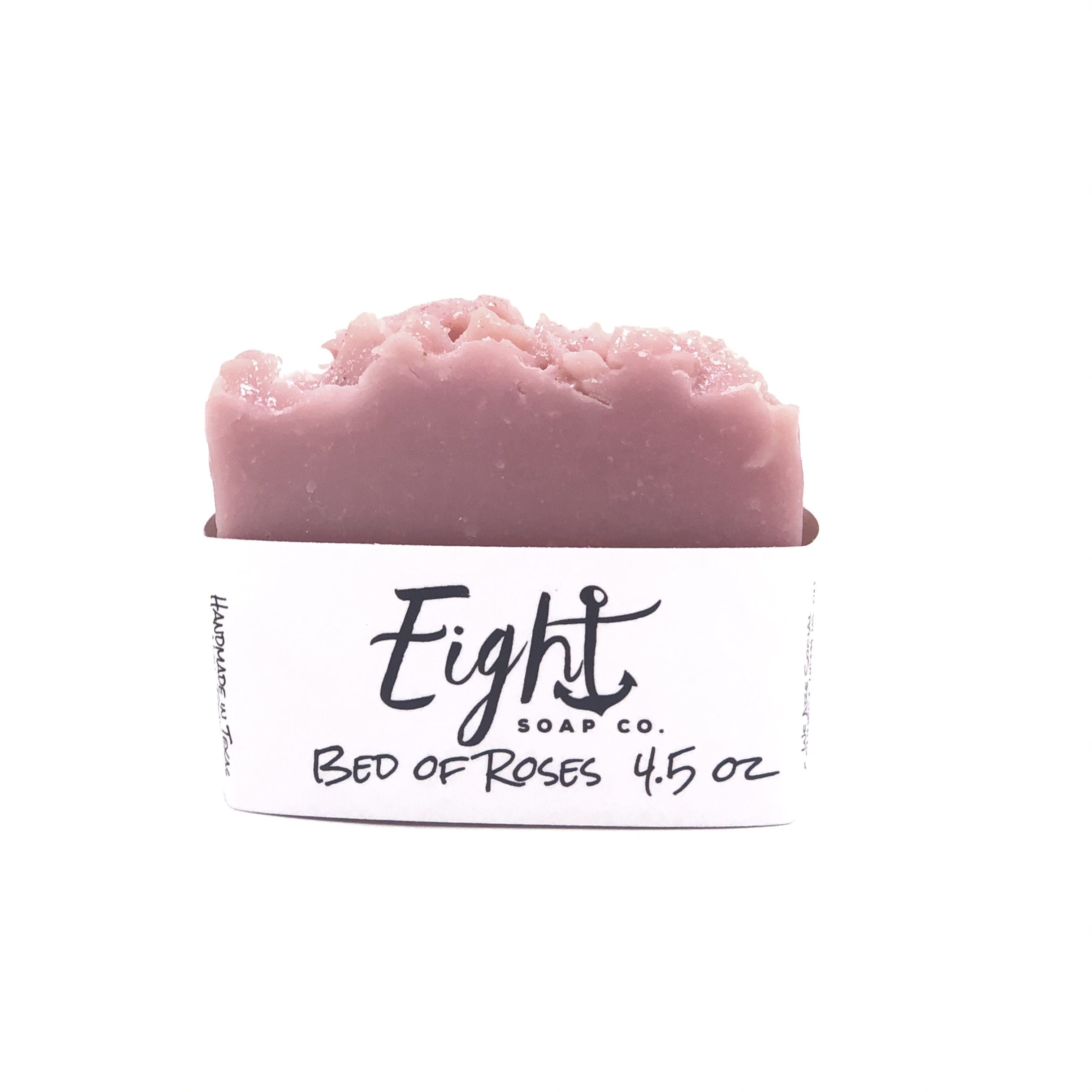Barra de jabón Bed of Roses de Eight Soap Co.